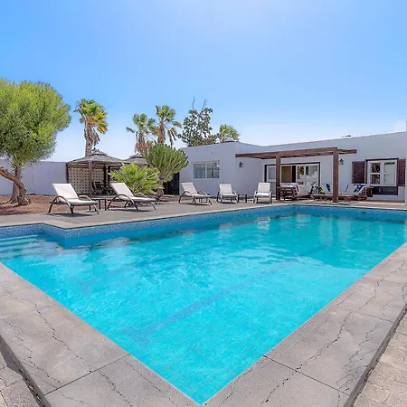 Bella Lanzarote Costa Teguise